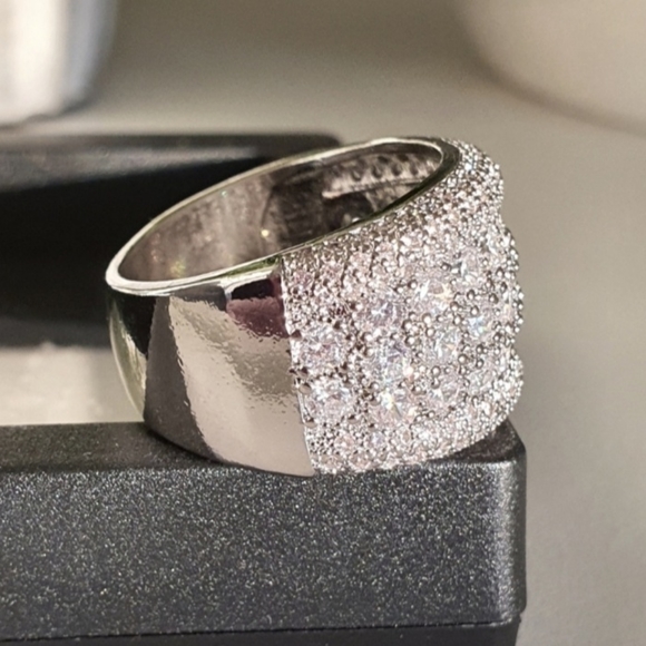 Platinum Round-cut Multi-Row Diamond Band Ring - Picture 10 of 16
